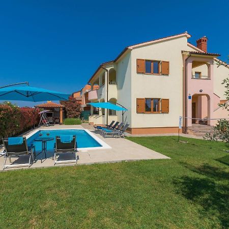 Holiday Home Linden Tree By Interhome Pula Bagian luar foto