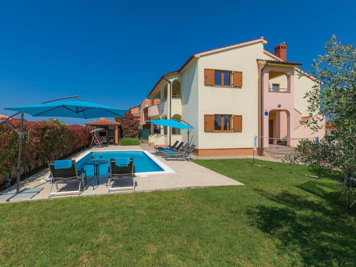 Holiday Home Linden Tree By Interhome Pula Bagian luar foto