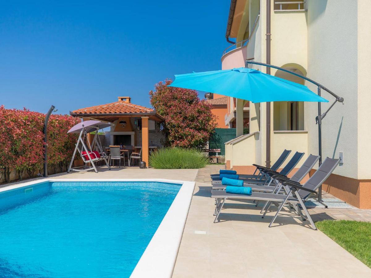 Holiday Home Linden Tree By Interhome Pula Bagian luar foto