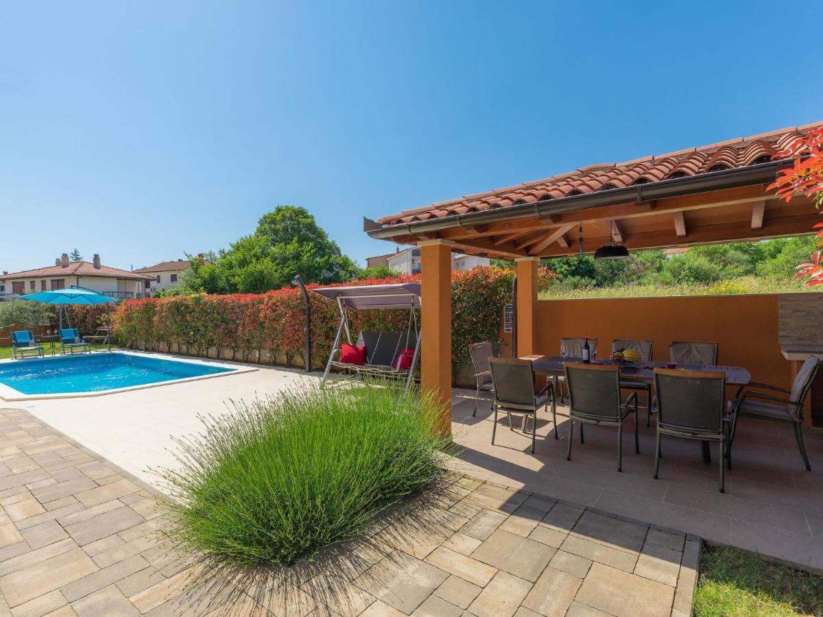 Holiday Home Linden Tree By Interhome Pula Bagian luar foto