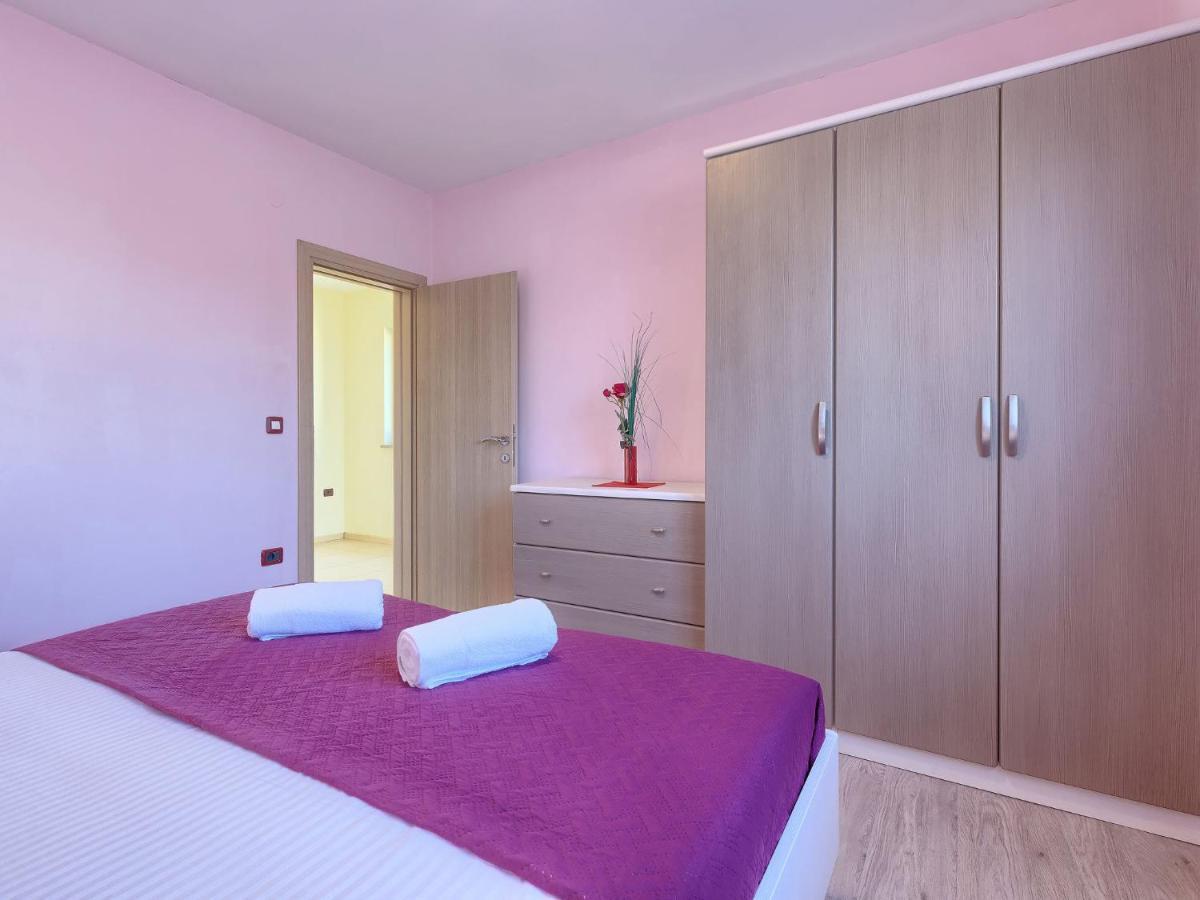Holiday Home Linden Tree By Interhome Pula Bagian luar foto