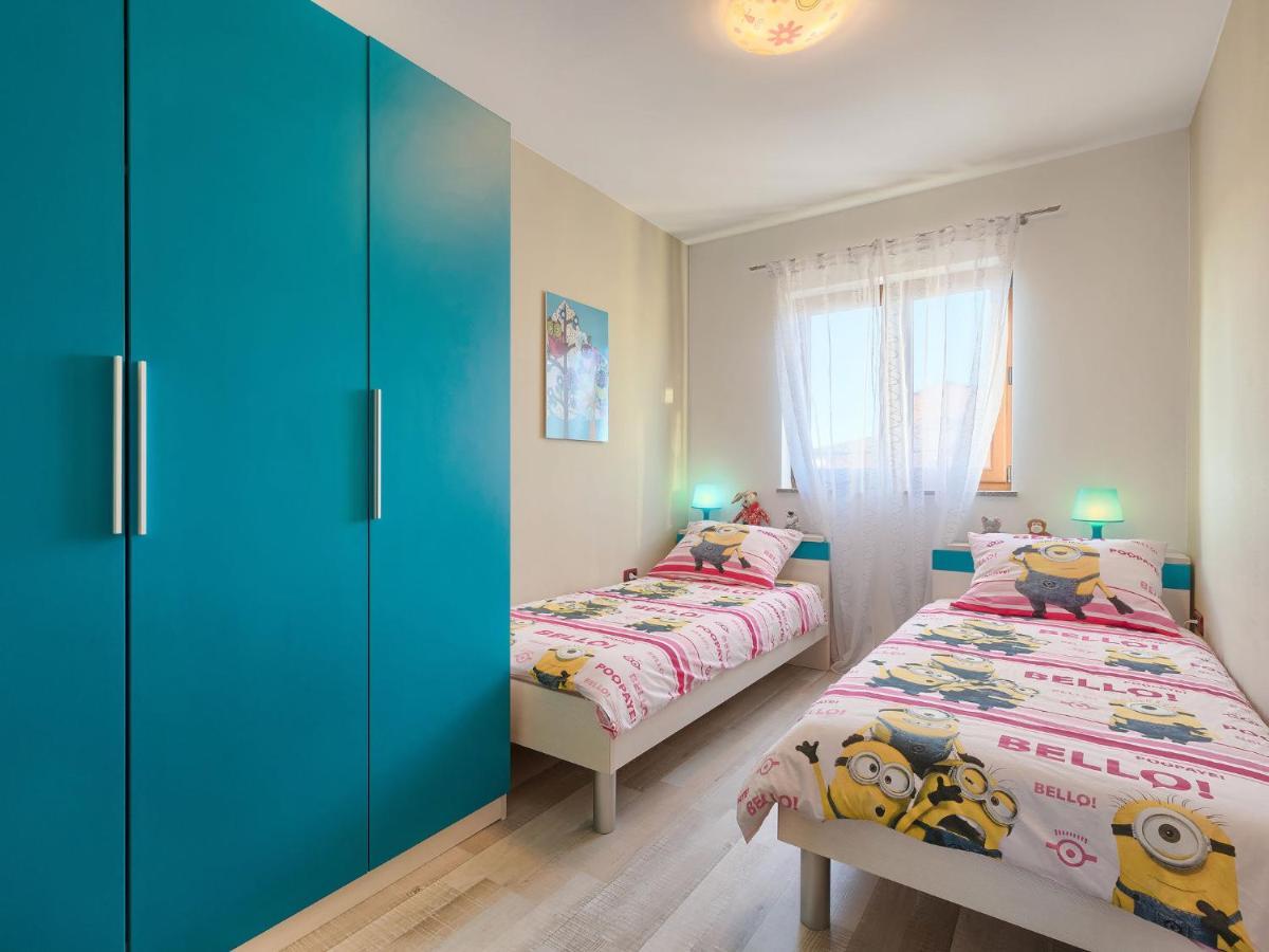 Holiday Home Linden Tree By Interhome Pula Bagian luar foto